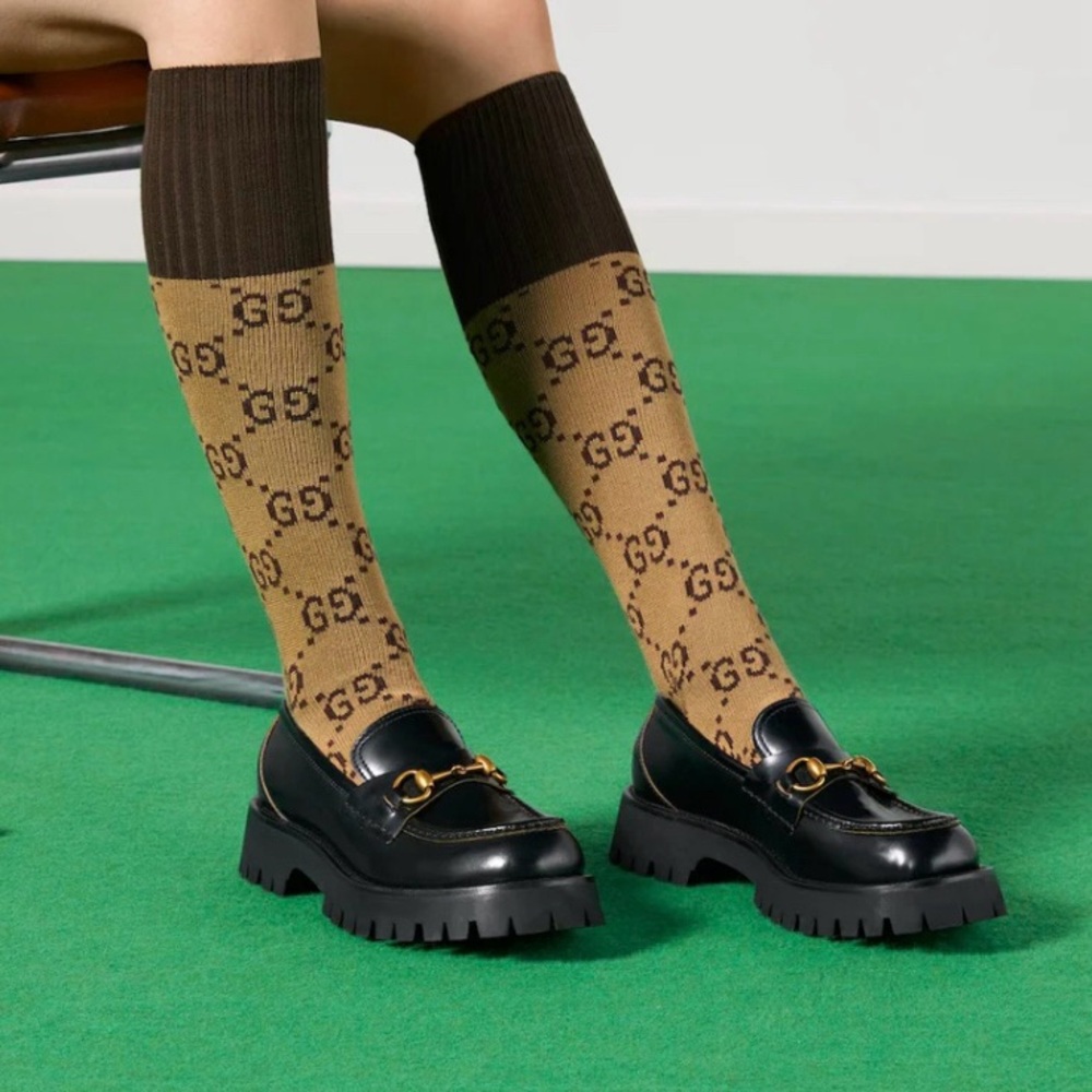 GUCCI chunky sole loafers 🐝